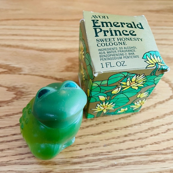 Vintage Avon Decanters - Picture 7 of 11